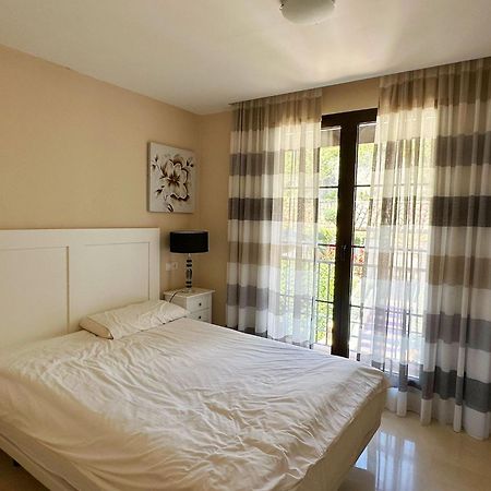 Los Arqueros Golf Apartments Benahavís Екстериор снимка