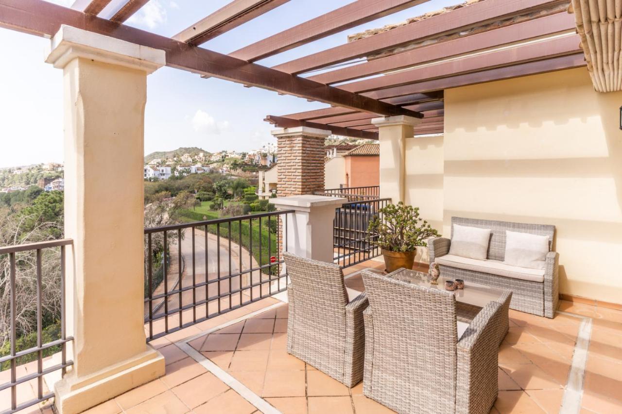 Los Arqueros Golf Apartments Benahavís Екстериор снимка
