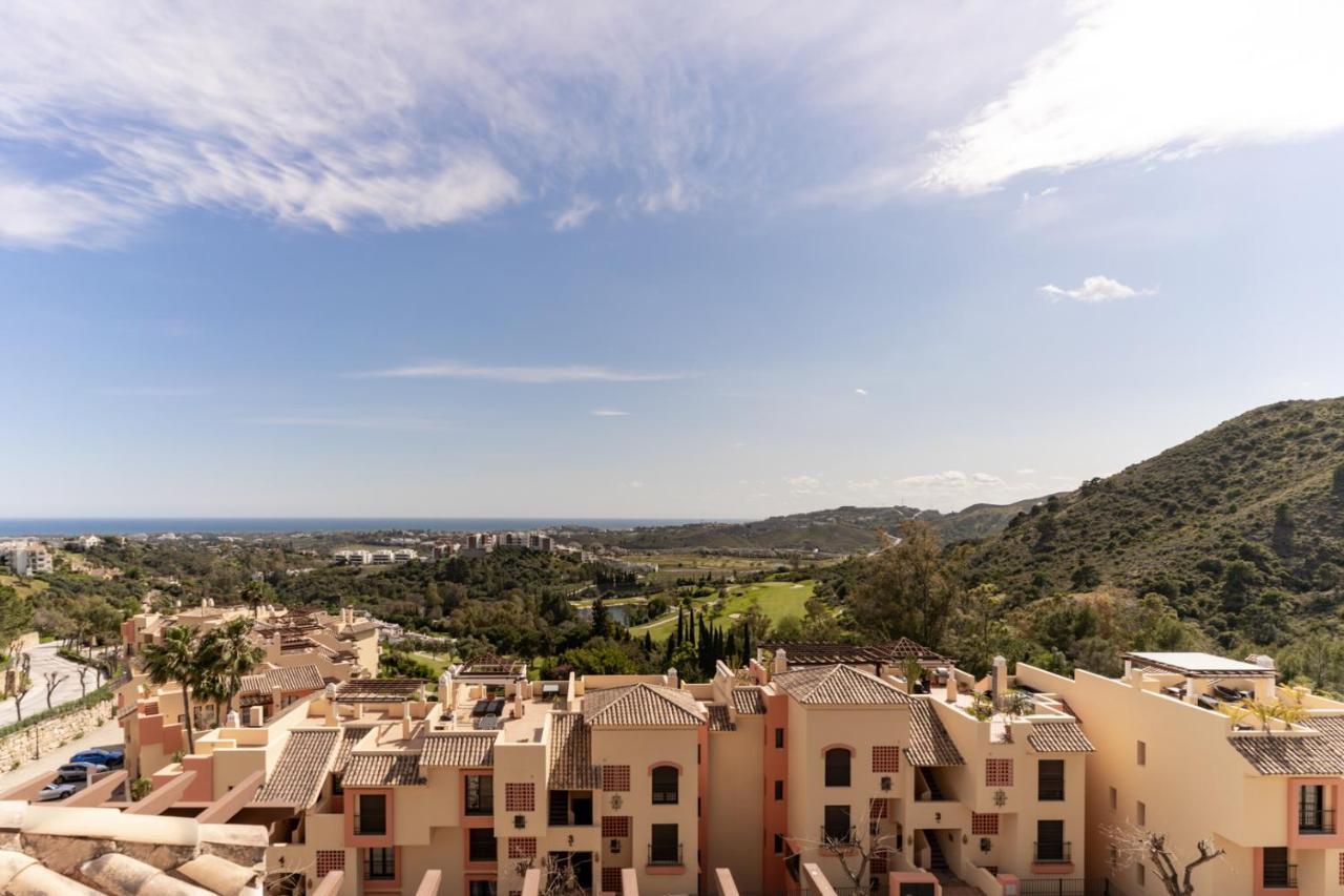 Los Arqueros Golf Apartments Benahavís Екстериор снимка