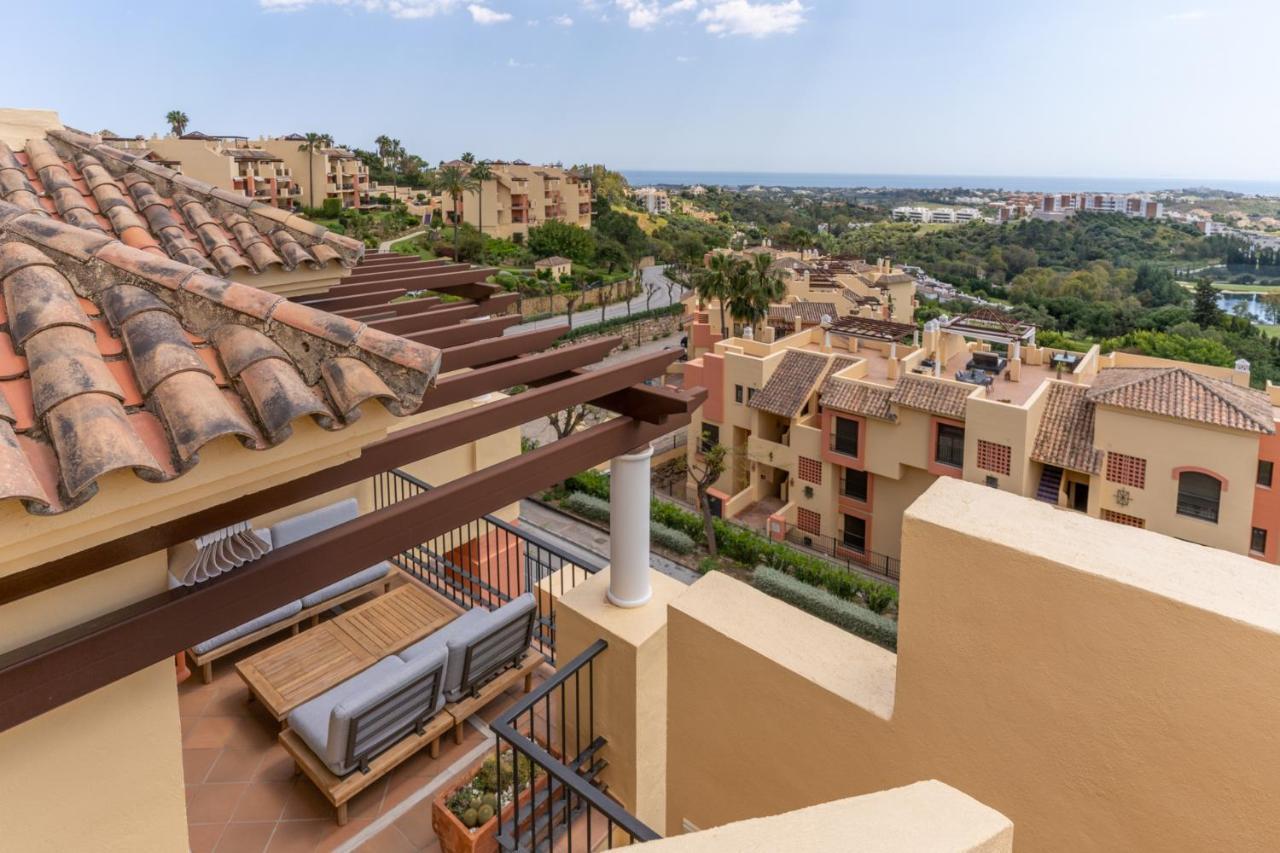 Los Arqueros Golf Apartments Benahavís Екстериор снимка