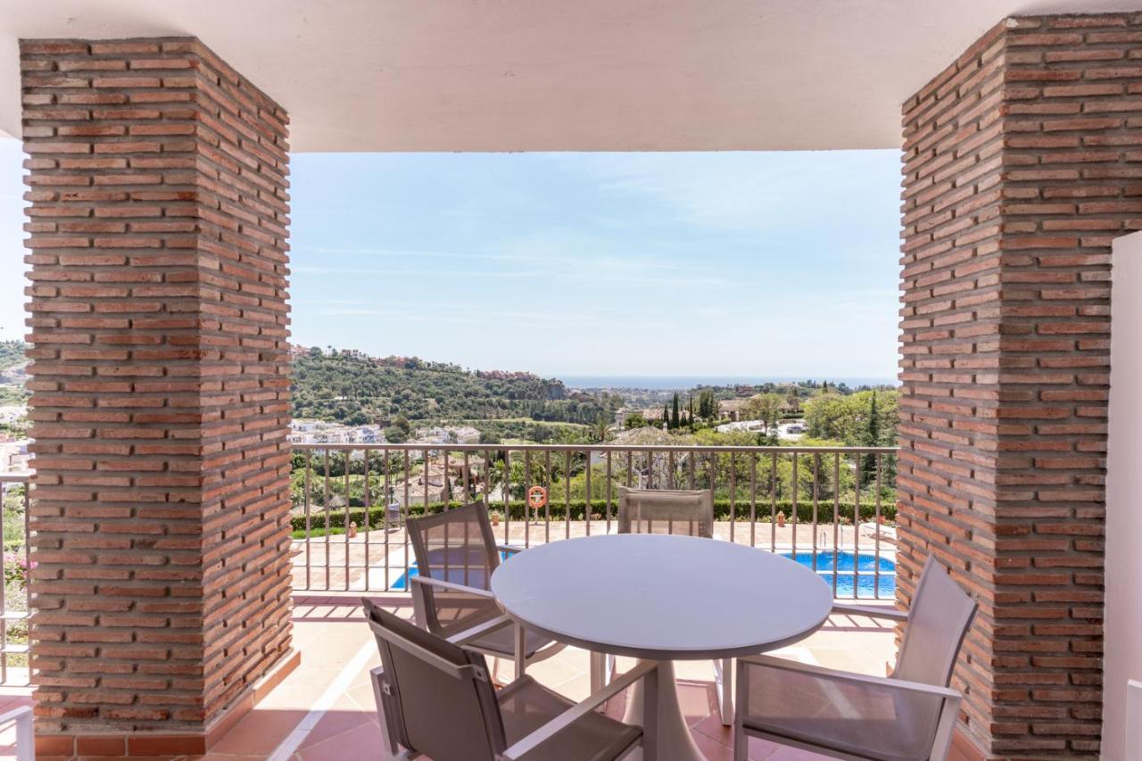 Los Arqueros Golf Apartments Benahavís Екстериор снимка