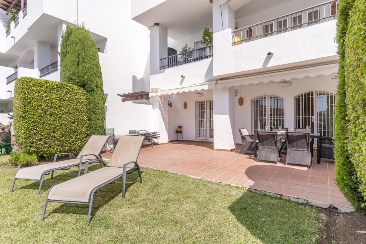 Los Arqueros Golf Apartments Benahavís Екстериор снимка